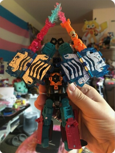 File:Perceptor Transformers figure2.jpg