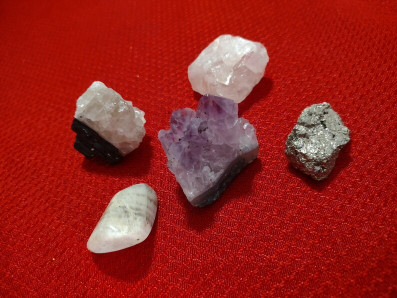 File:Sacred Crystals from the CWC collection.jpg