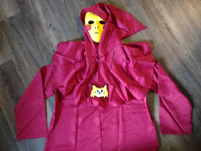 Golden Church of Sonichu Cult Robe, sold an year after the server died out