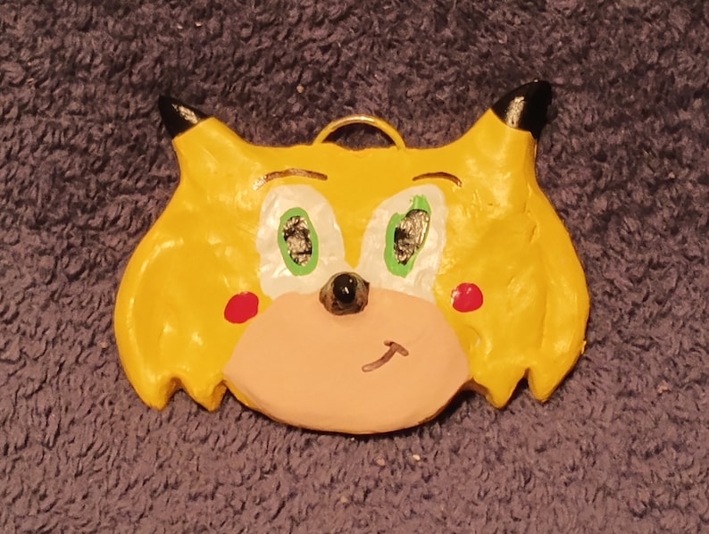 File:Sonichu Medallion, Handmade by CWC 4May2022 1.jpg