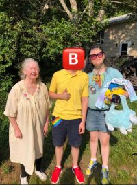 "We caught him coming home from the grocery store, talked for a little got pics and dipped."