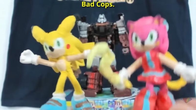 File:Cwclight Reviews Opening Intros with Subtitles screenshot11.jpg