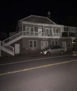 DykeWaffen Big Island House 10 May 2026.jpeg