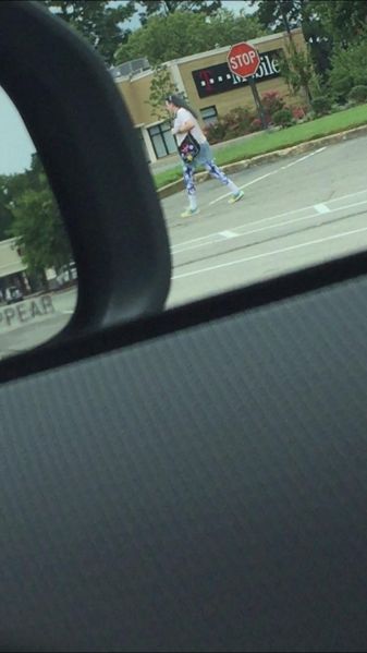 File:Regency Inn 1Aug2021 1.jpg