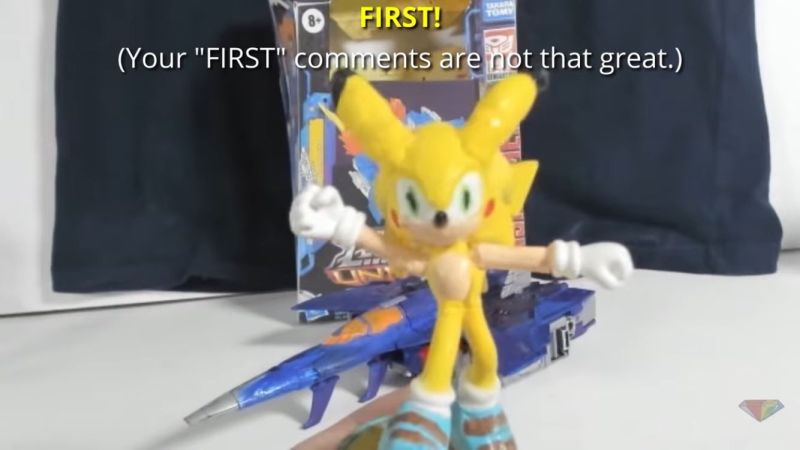 File:Cwclight Reviews Opening Intros with Subtitles screenshot1.jpg