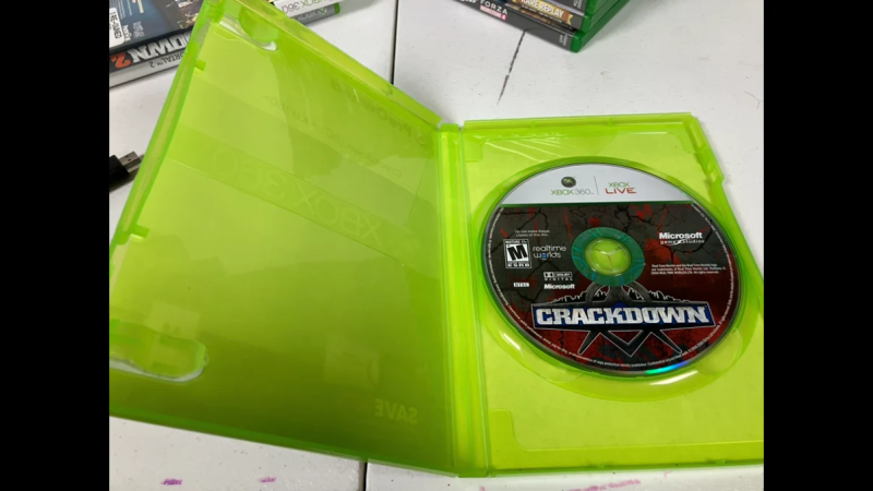 File:Cwclight - JCWCSP's Microsoft Xbox One X 1TB Model 1787 Home Console Bundle - Black, Used8 - IMG 9297.png