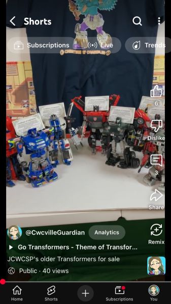 File:Selling Transformers Figures2.jpeg