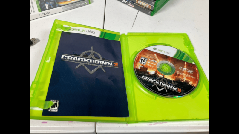 File:Cwclight - JCWCSP's Microsoft Xbox One X 1TB Model 1787 Home Console Bundle - Black, Used6 - IMG 9295 (compressed).png